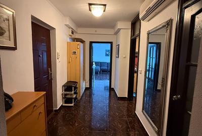 Apartament cu 2 camere decomandat în Micro 17 - 3