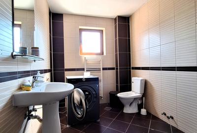 Vanzare vila S + P + 1 + M, Tancabesti , teren: 1.196 mp, comision 0% - 6