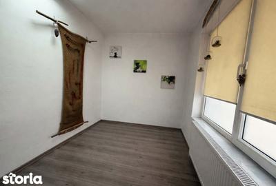 Apartament cu 4 camere în Central - 7