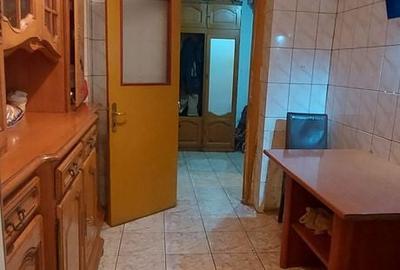 Apartament cu 3 camere în Dacia