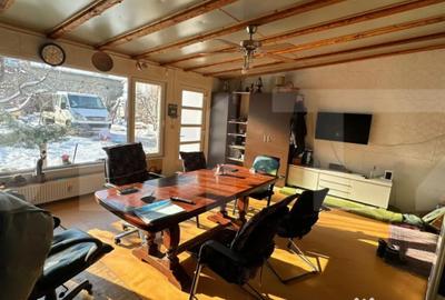 Casă cu 7 camere cu Teren 572 Mp în Intim - 11