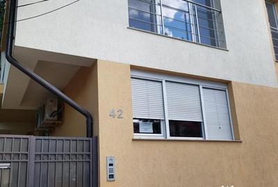 Apartament cu 3 camere semidecomandat în Exterior Vest - 7