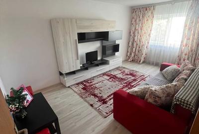 Apartament cu 2 camere decomandat în Școlilor - 1