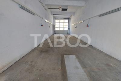 Spatiu comercial de inchiriat 370 mpu curte privata 1500 mp usi garaj - 2