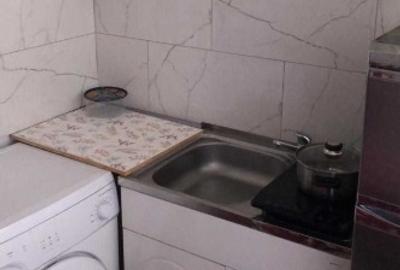 Garsonieră nedecomandată în Tractorul - 1