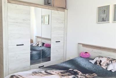 Apartament cu 2 camere decomandat, mobilat în Tractorul - 6