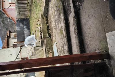 Casă cu 4 camere în Central - 1