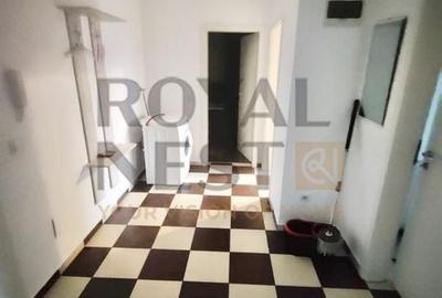 Inchiriez apartament cu 2 camere in Avantgarden3 - 6