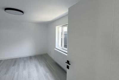 Casă cu 3 camere cu Teren 220 Mp în Central - 8