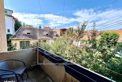 Apartament cu 4 camere decomandat în Central - 3