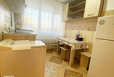 Apartament cu 2 camere decomandat în Rogerius