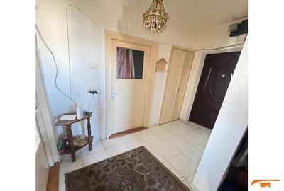 3 camere decomandat etaj 4 10 Dambovita centrala proprie - 5