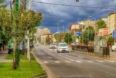 Teren de 2012 mp, în Lipovei