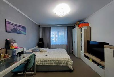 Apartament cu 3 camere decomandat în City Park Mall - 2