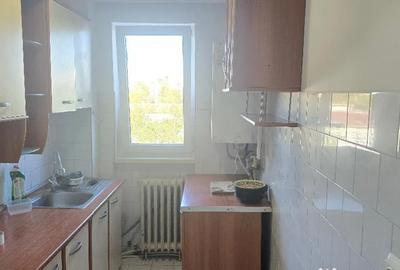Apartament cu 3 camere semidecomandat în Scărișoara - 9
