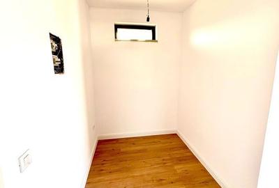 Apartament cu 3 camere în Păcurari - 3
