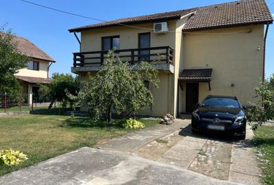 Casă cu 4 camere în Cornetu