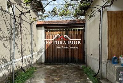 Casă cu 5 camere cu Teren 2300 Mp în Pocola - 6
