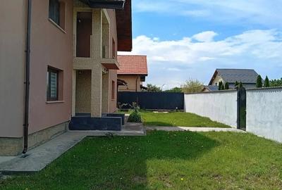 Casă cu 4 camere cu Teren 700 Mp în Exterior Vest - 4