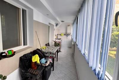 Apartament cu 3 camere semidecomandat în Central - 11