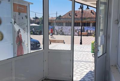 Spațiu comercial, de 15 mp, în Exterior Vest - 1