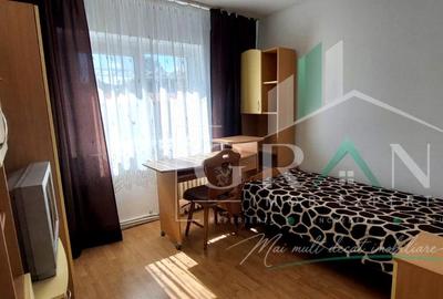 Apartament cu 4 camere decomandat, mobilat în Mănăștur