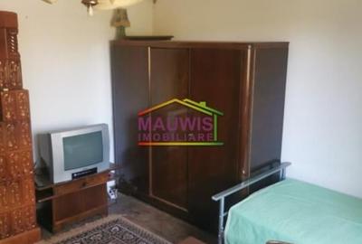 Casa P S cu teren ultracentral in Breaza - vis-a-vis de Liceul Militar - 9
