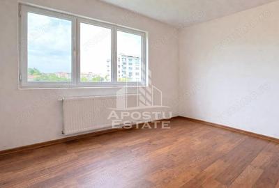 Garsonieră nedecomandată, mobilată în Olimpia-Stadion