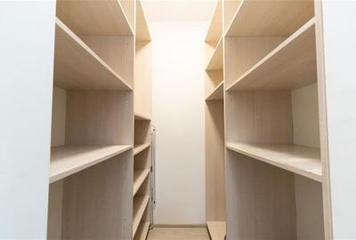 Apartament cu 3 camere decomandat în Tractorul - 13