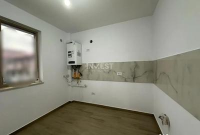 Apartament cu 3 camere decomandat în Central - 1