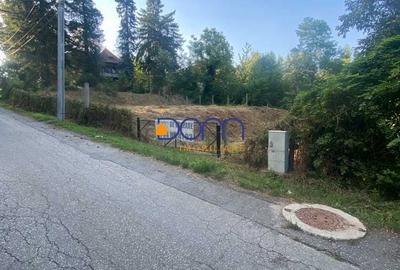 Teren intravilan cu utilitati si proiect de casa - 10