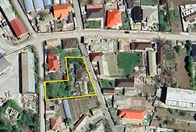 Oportunitate Unică: Vând Casă și Teren cu potențial Investițional în 23 August - 16