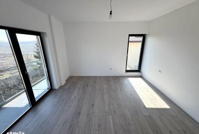 Casă cu 4 camere cu Teren 500 Mp în Ciurea - 3