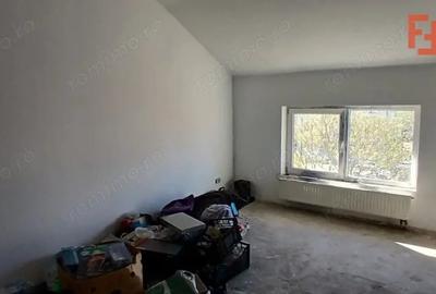 Spațiu comercial, de 405 mp, în Mehala - 3