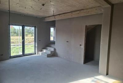 Vand casa tip duplex Vand casa tip duplex - 4