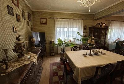 Vand casa mare, din caramida,situata in Parneava, st.972 mp, sc.230 mp - 13