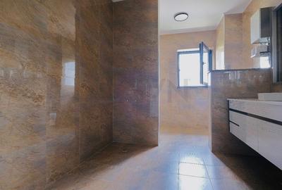 Casă individuală cu 6 camere cu Teren 1000 Mp în Balotești - 11