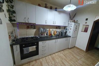 Apartament cu 2 camere decomandat, cladire istorica - Sinaia - 17