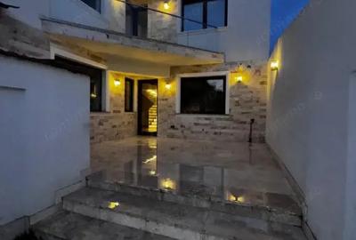 Casă cu 5 camere cu Canalizare în Bucureștii Noi - 3