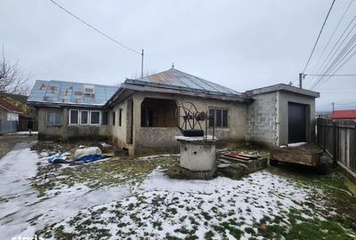 Casă cu 4 camere în Faraoani - 5