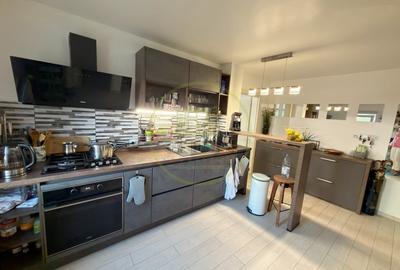 Apartament cu 2 camere semidecomandat, mobilat în 1 Mai - 6