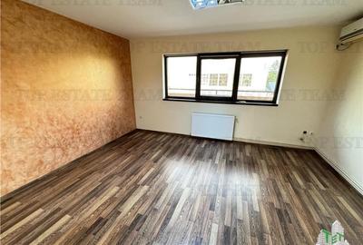 Duplex de vanzare in zona Vatra Luminoasa, 225 mp mp - 11