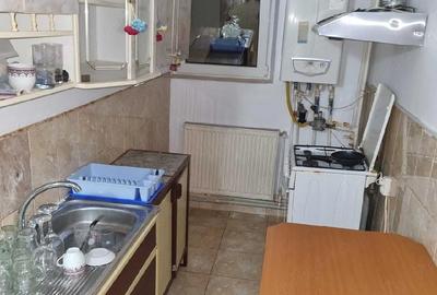 Garsonieră decomandată în Central - 1