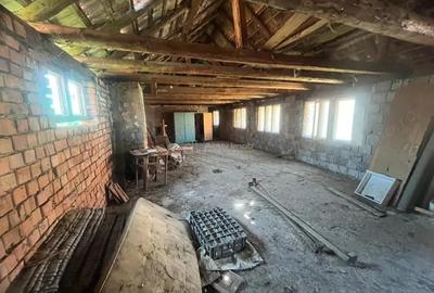 Casă cu 5 camere cu Teren 3040 Mp în Vălișoara - 15