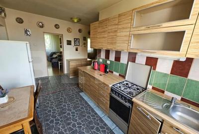 Apartament cu 3 camere decomandat în Calea Moldovei - 7