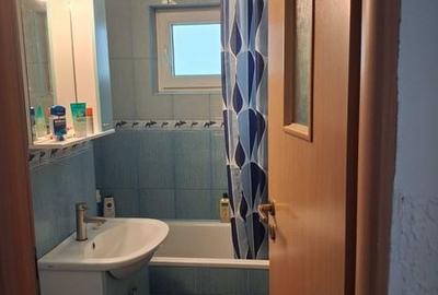 Apartament cu 3 camere în 8 Martie