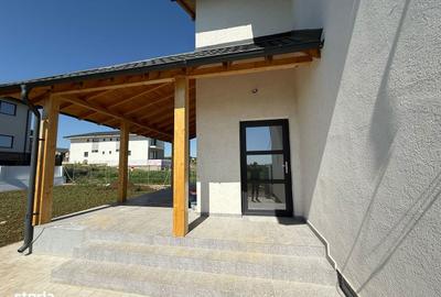 Casă cu 5 camere cu Teren 490 Mp în Păulești - 5