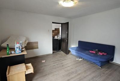 Casă individuală cu 6 camere cu Canalizare în Episcopia Bihorului - 7