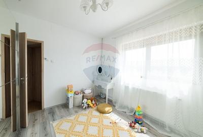 Teren 9.4 ha extravilan + casa 230 mp - 16