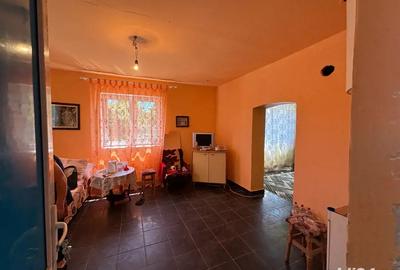 Casa de vanzare, 8 camere - 2